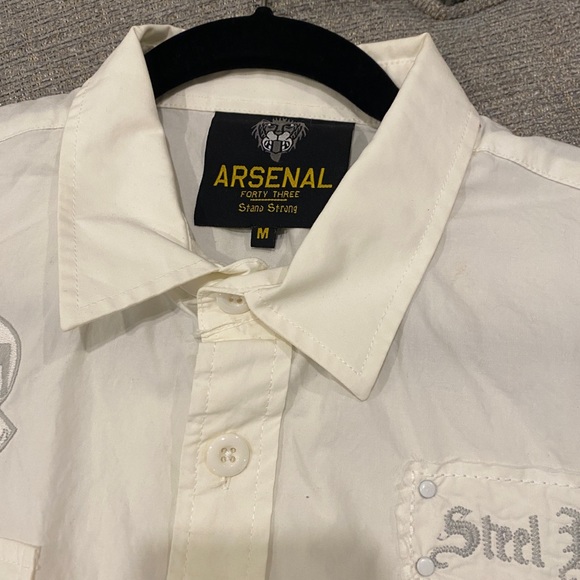 ♠️ Arsenal 4️⃣3️⃣ ♠️ Military Button Up - Picture 2 of 3